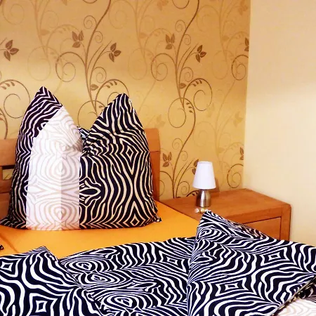 Relaxen Im Alten Winzerhaus Eg Апартаменты