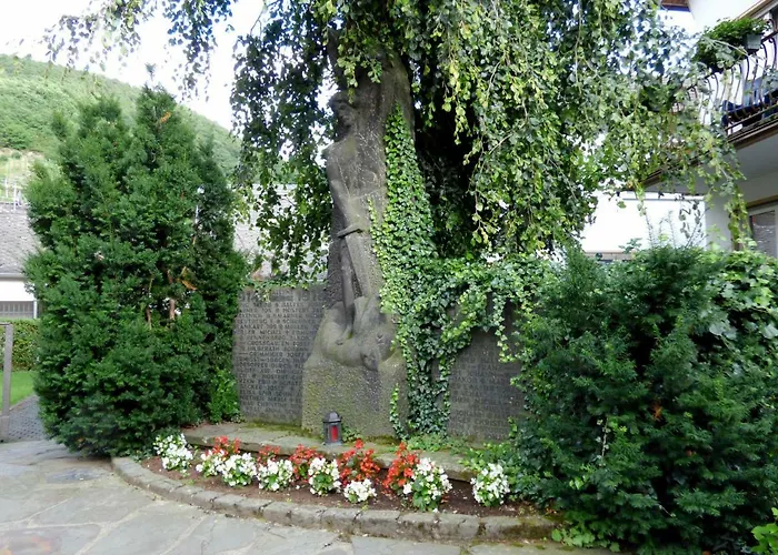 Relaxen Im Alten Winzerhaus Eg アパート *